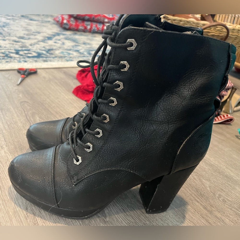 Black ankle boots with buckles